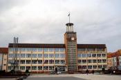 W ratuszu otwarto oferty na wykonanie koncepcji i dokumentacji przebudowy Rynku Staromiejskiego